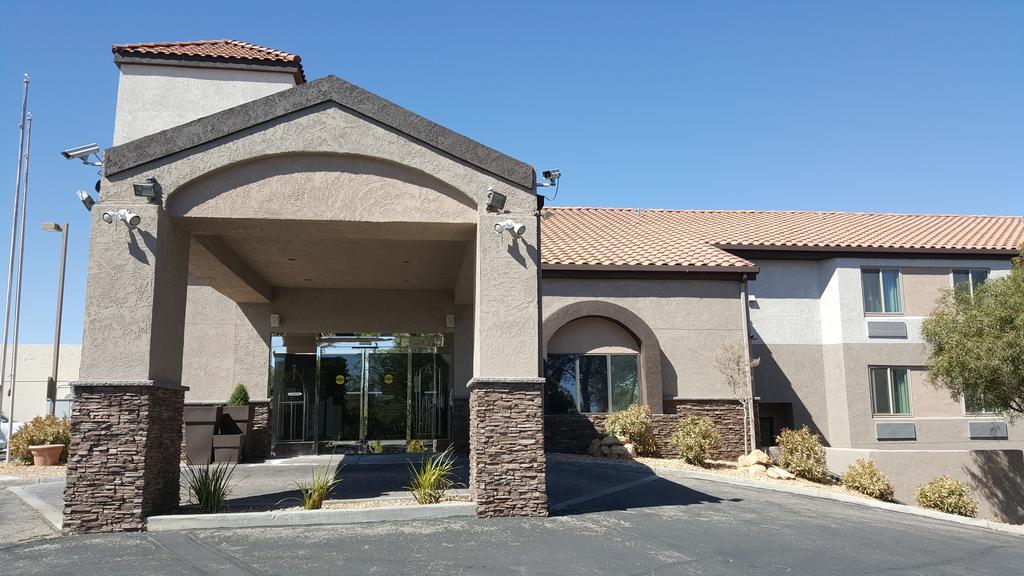 מלון Baymont By Wyndham Barstow Historic Route 66 מראה חיצוני תמונה