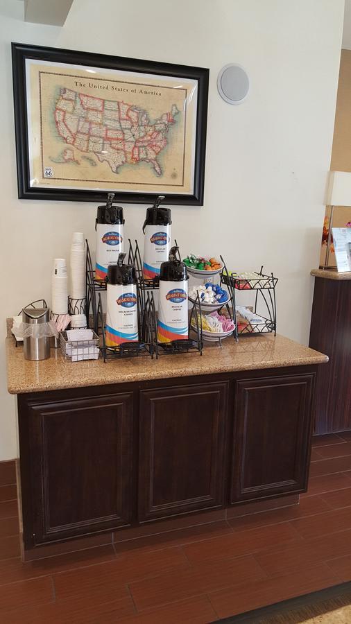 מלון Baymont By Wyndham Barstow Historic Route 66 מראה חיצוני תמונה
