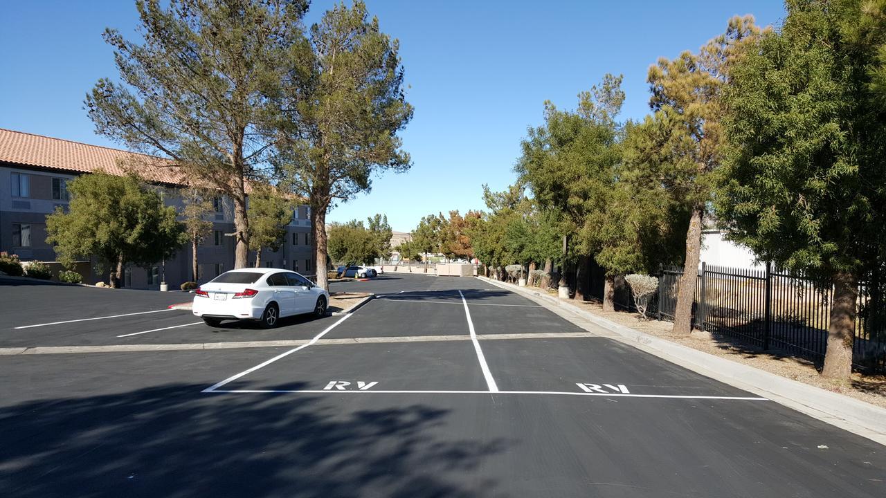 מלון Baymont By Wyndham Barstow Historic Route 66 מראה חיצוני תמונה
